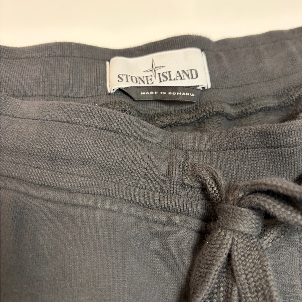 Stone Island Dark Gray sweatpants 3XL - Picture 3 of 6